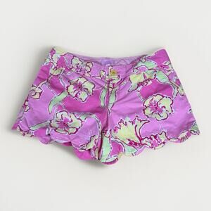 Lilly Pulitzer Scalloped Buttercup Shorts Size 4 pink Yellow Floral